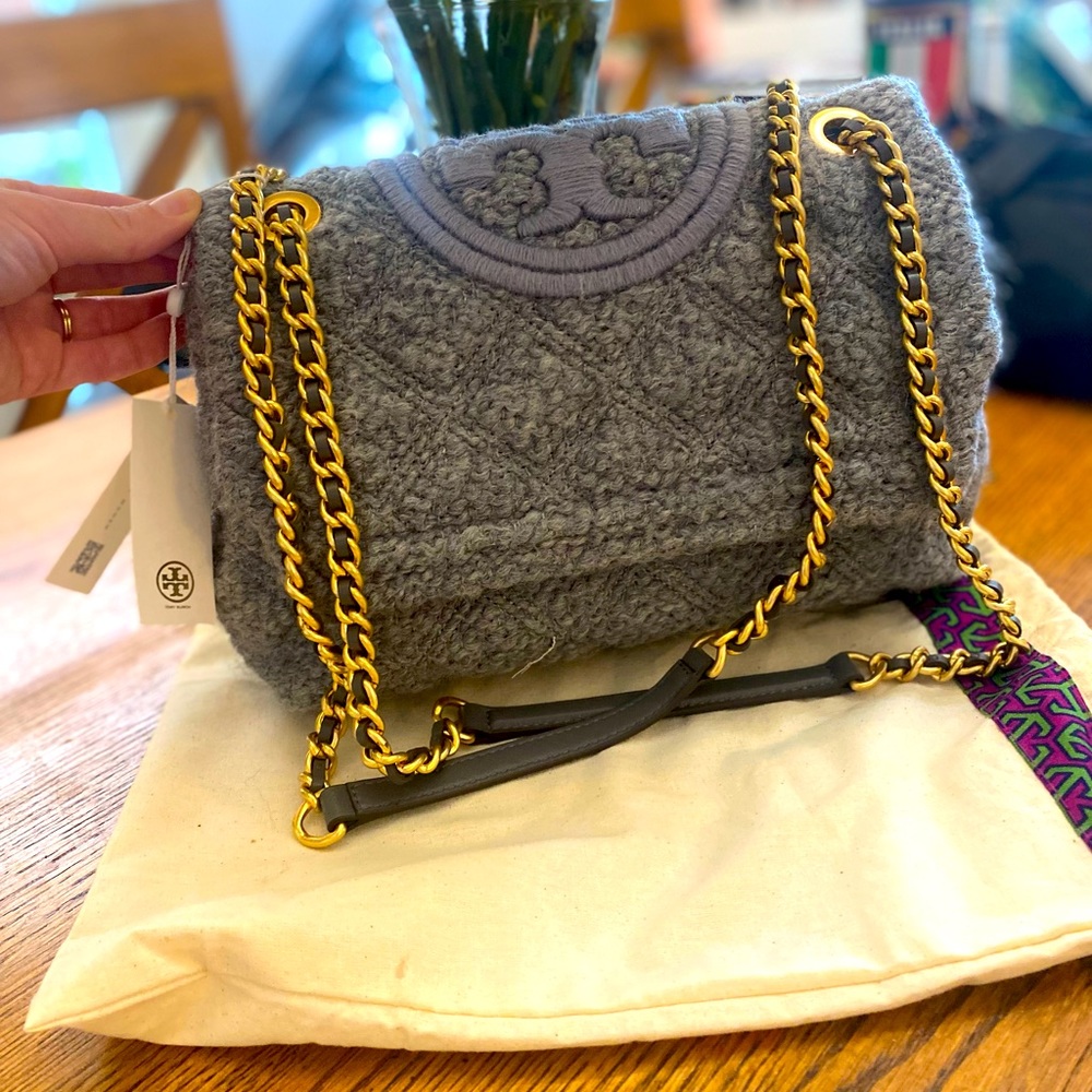 Tory Burch Soft Fleming Shoulder Bag Carbon/Gold Detail